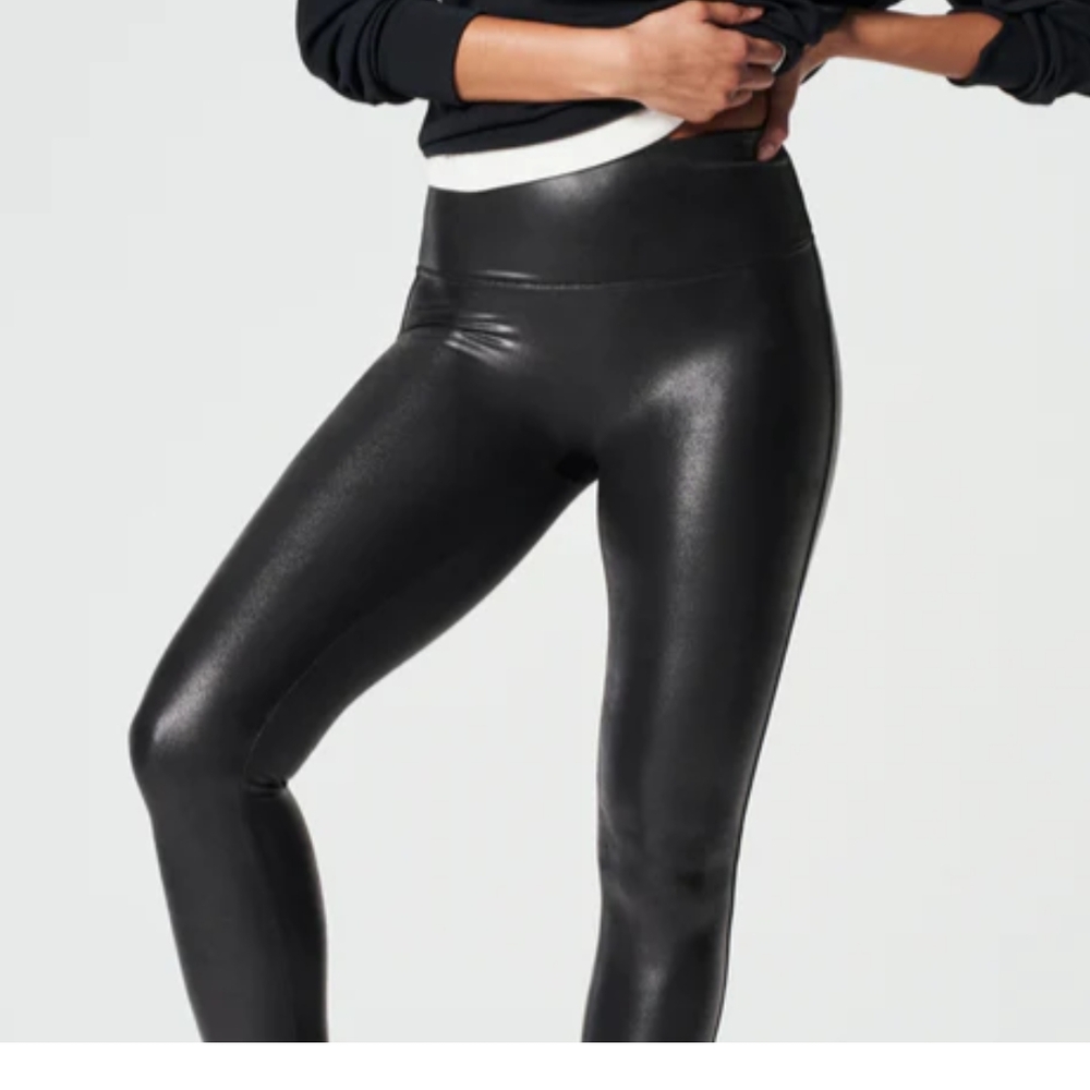 Black High-Waisted Women's Leggings
